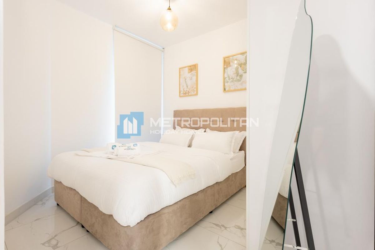 شقة للإيجار في Al Raha Lofts 1، Al Raha Beach - MCR-8382