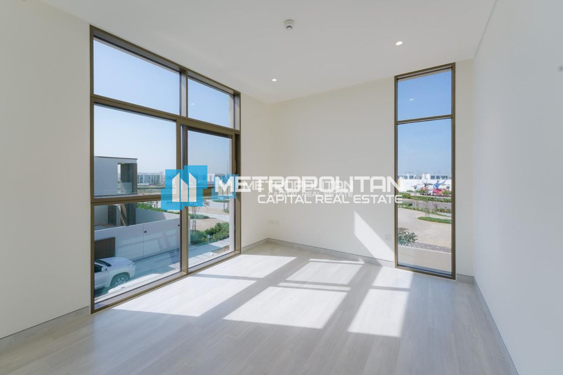 Stunning Pool & Entertainment Area| 3BR + Maids TH