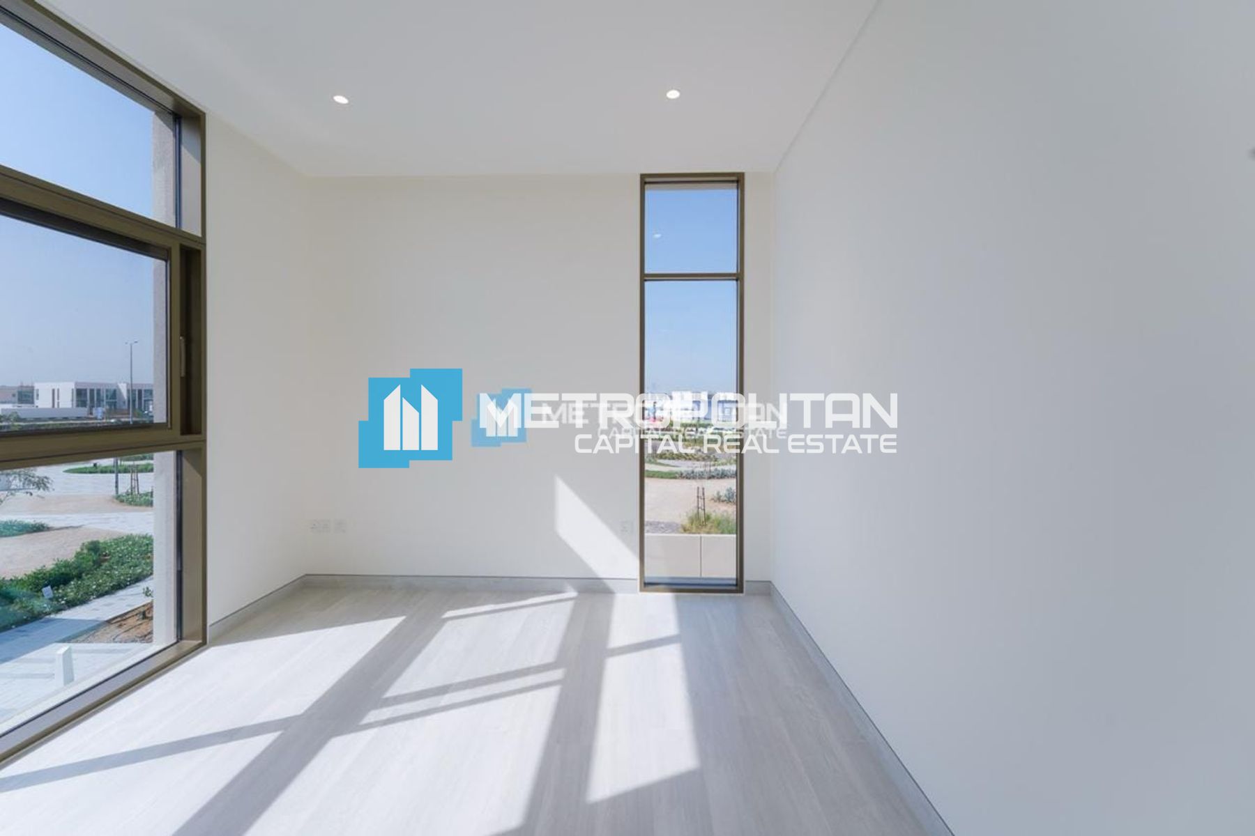 Stunning Pool & Entertainment Area| 3BR + Maids TH