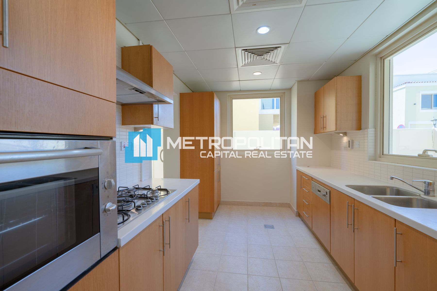 Corner 4BR Villa | Near Community Center & Plaza