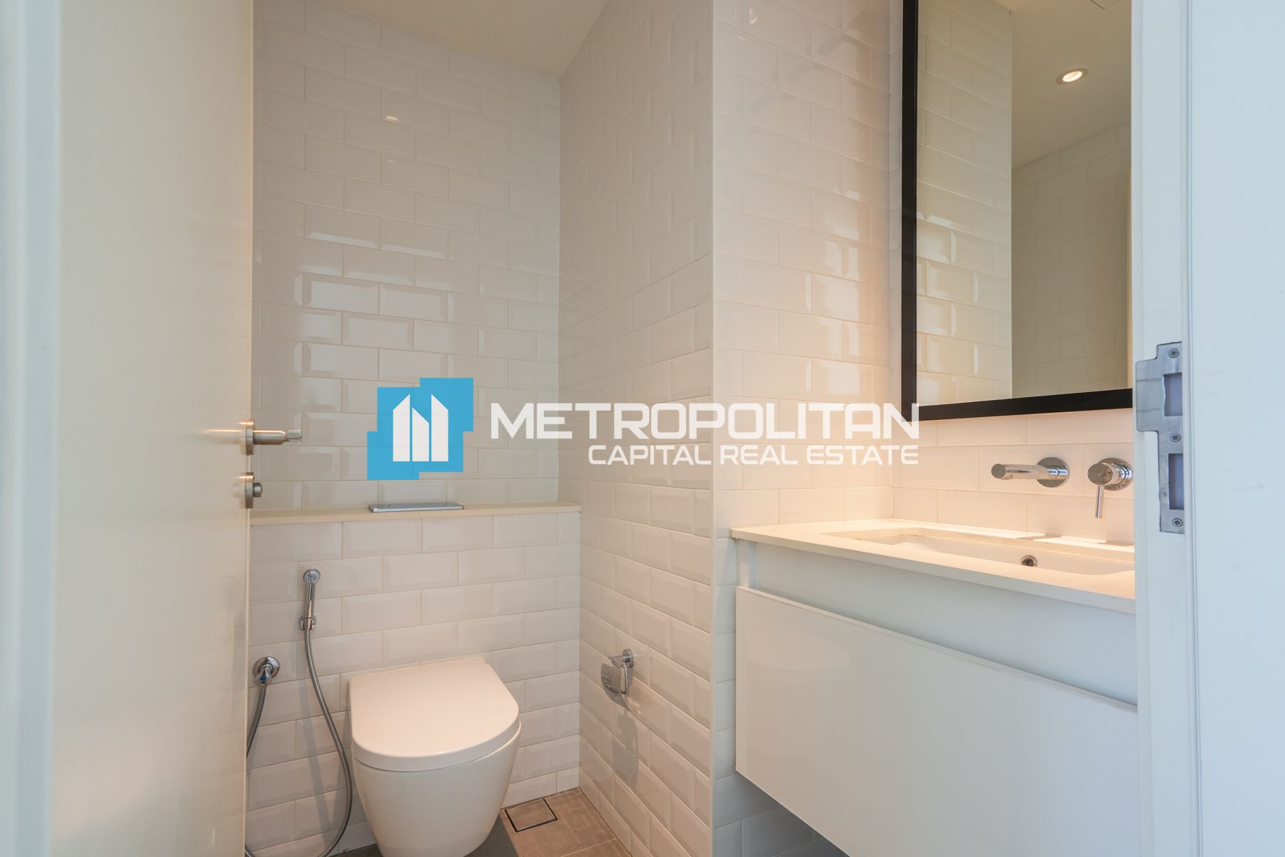 Fully Furnished | Ready To Move 1BR | Canal View