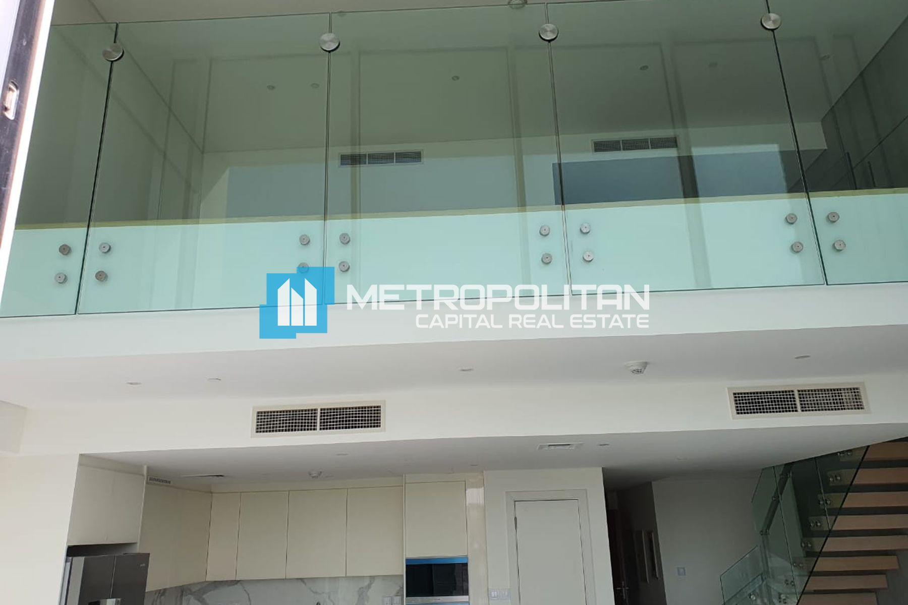 Sea & Guggenheim View | Spacious 1BR Loft | Vacant
