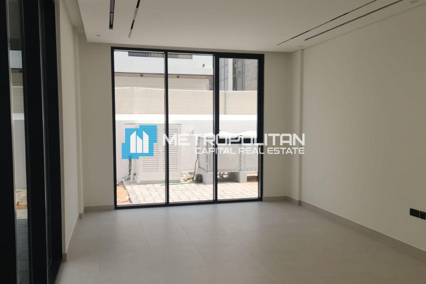 Massive 5BR | Premium Living | Maids and Drivers