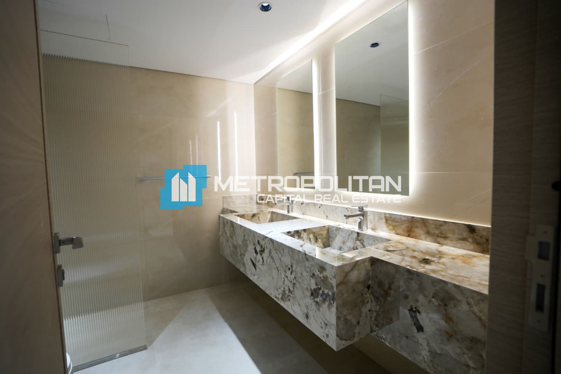 3BR Townhouse I Fully Upgraded Interior | Spacious