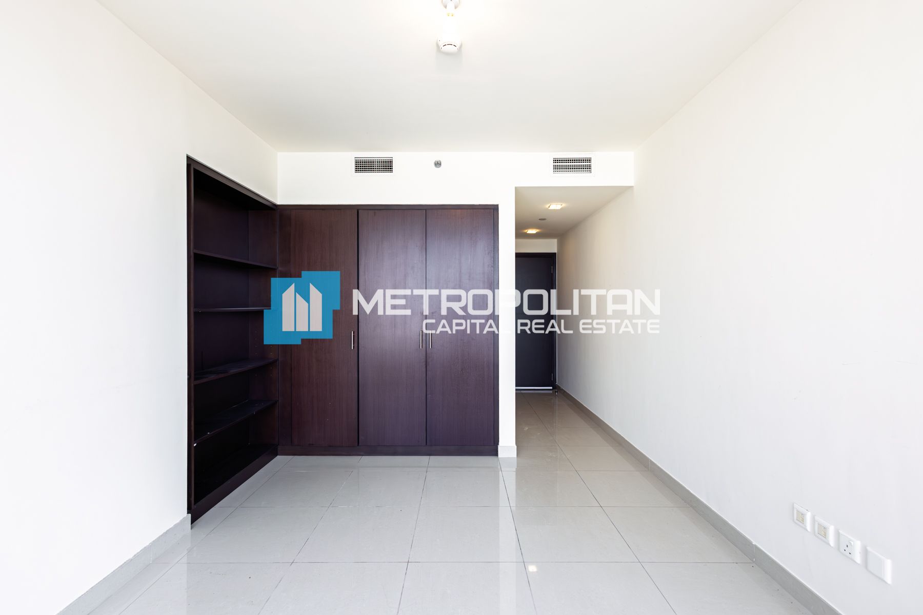 Снять квартиру в Sun Tower, Al Reem Island - MCR-8404