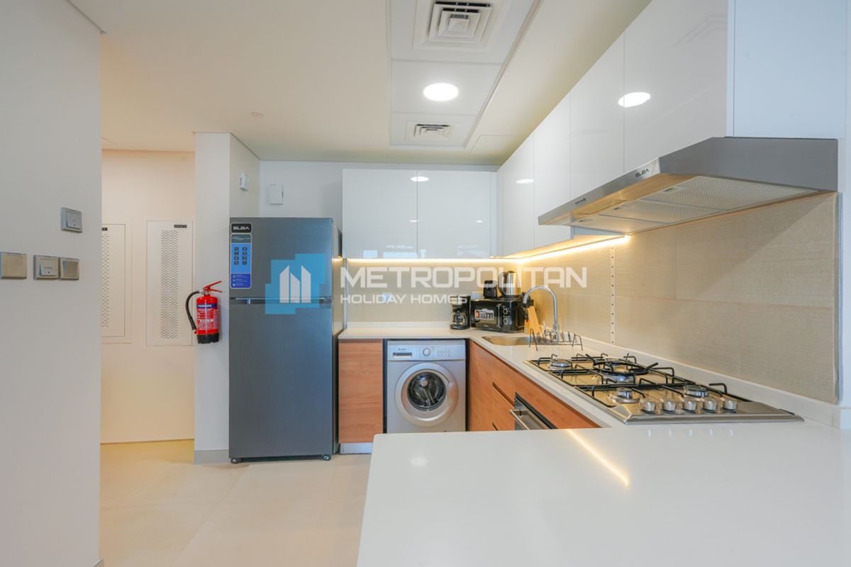Hot deal | Negotiable | 1 BR with Balcony | Vacant