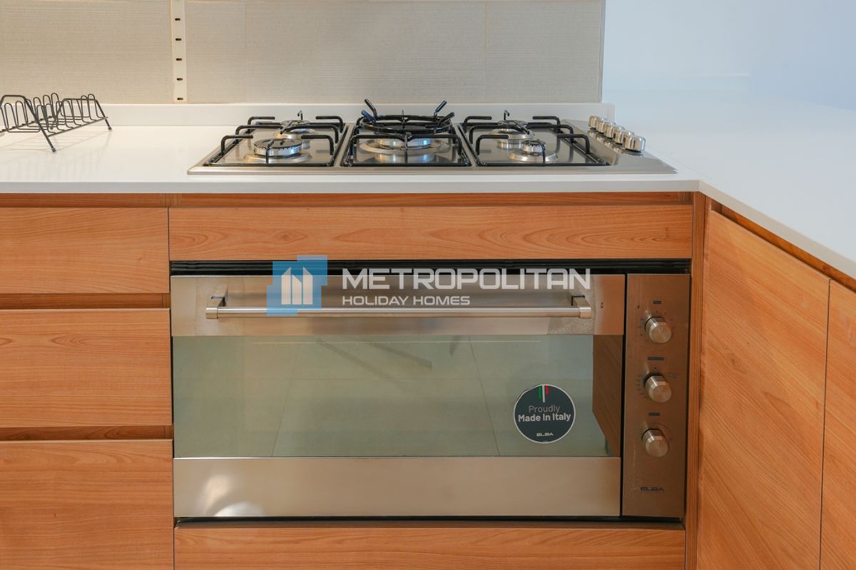 Hot deal | Negotiable | 1 BR with Balcony | Vacant