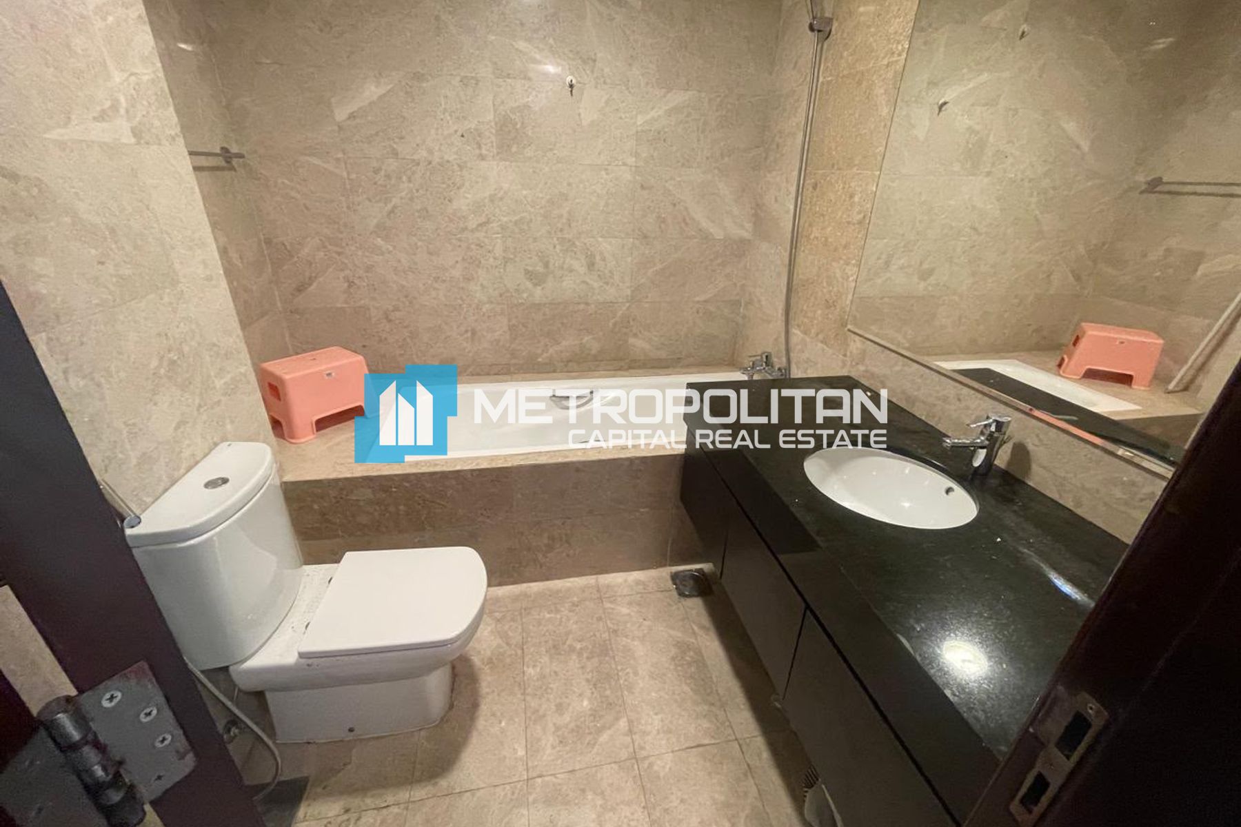1 BHK Vacant | High Floor | Partial Canal View