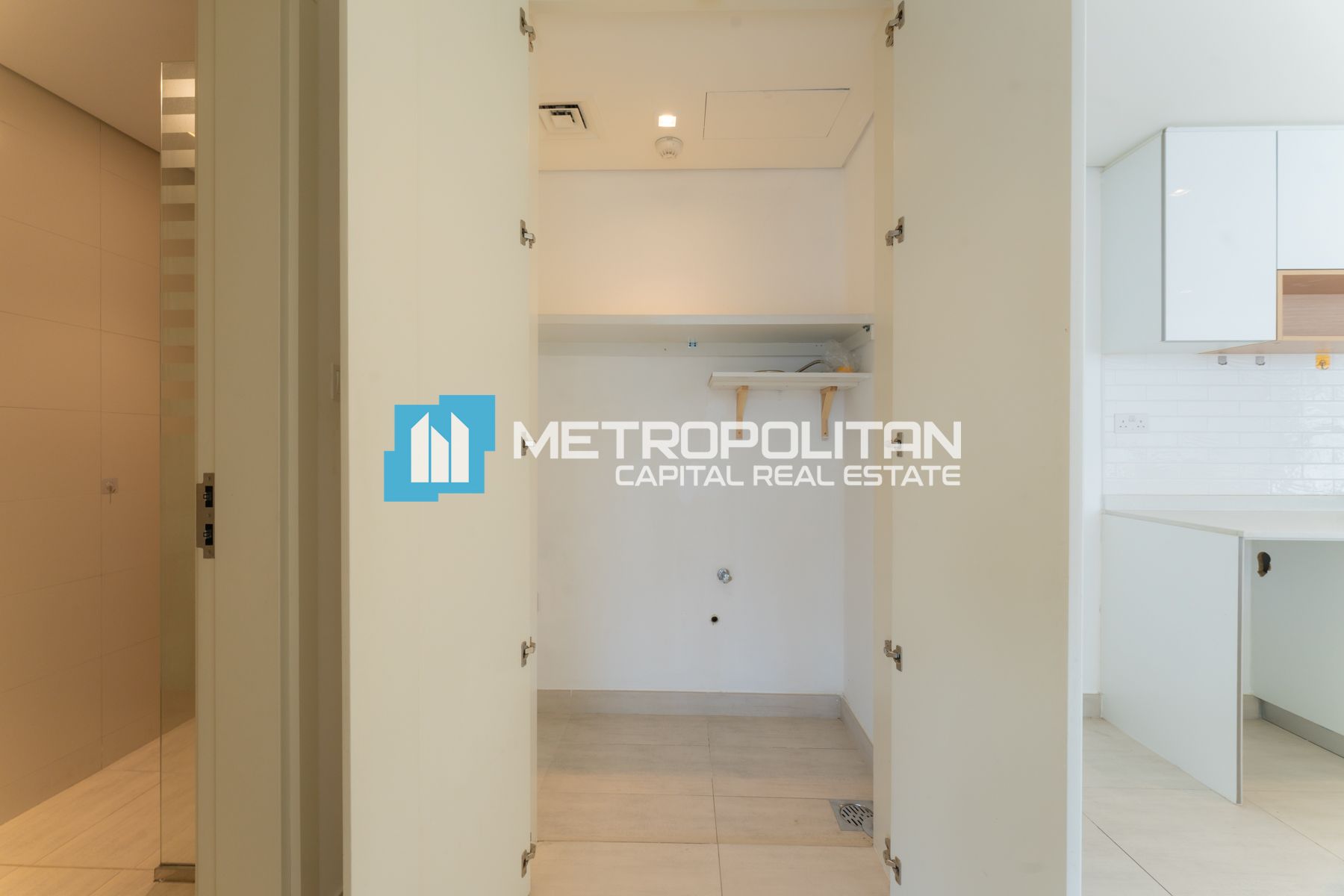 Canal View | High Floor 3BR | Vacant | Corner Unit