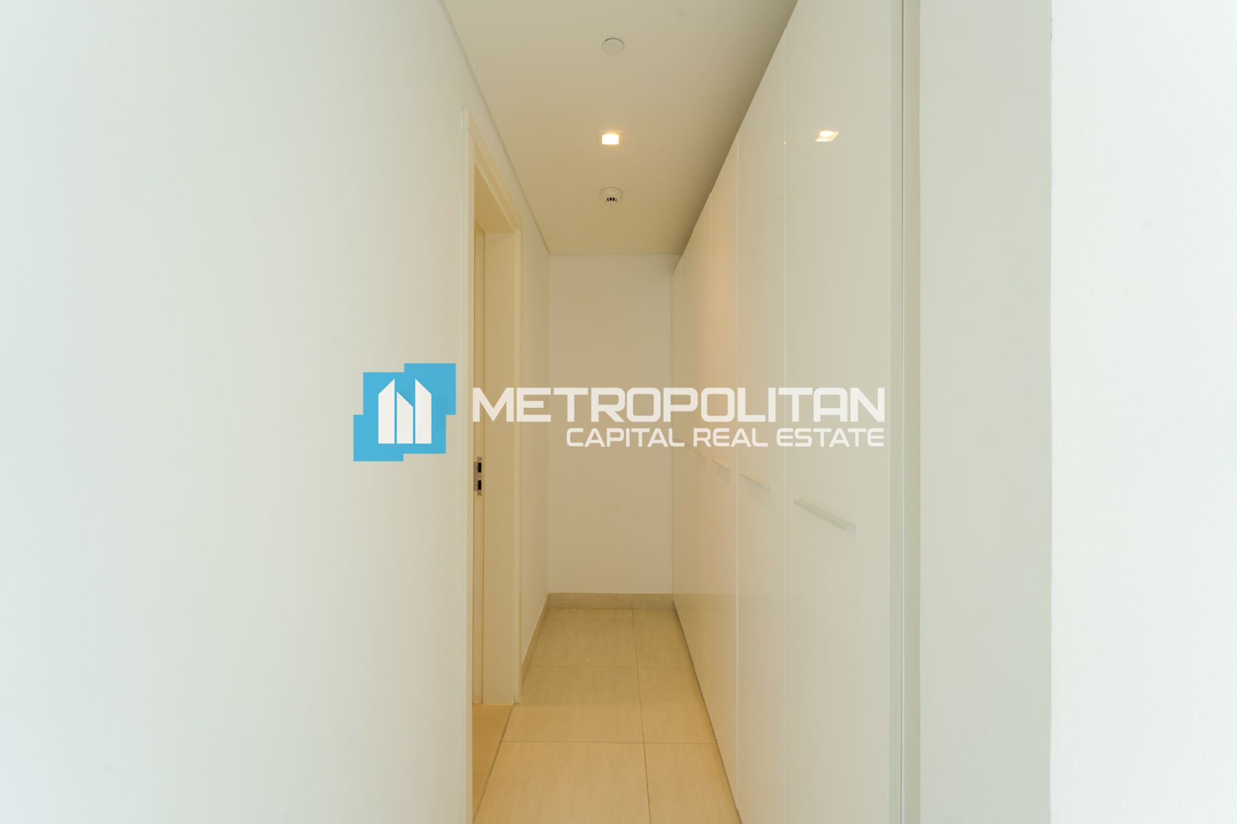 Canal View | High Floor 3BR | Vacant | Corner Unit