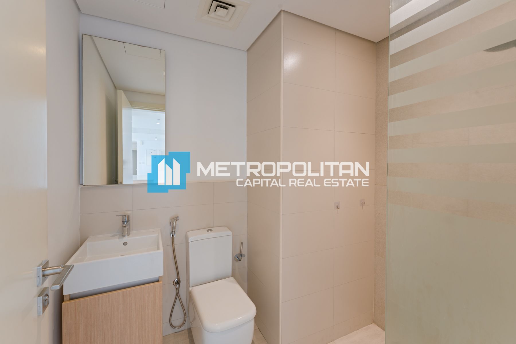 Canal View | High Floor 3BR | Vacant | Corner Unit