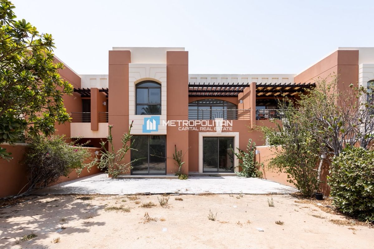 5BR Villa for Rent in Mangrove Village, Rabdan - MCR-8421