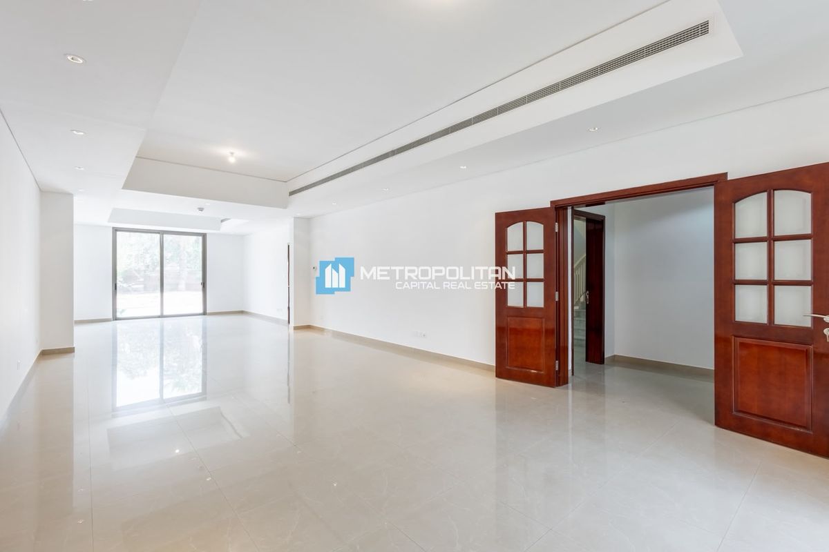 Hot Deal | Luxury 5BR w/ Majlis | Ready to Move