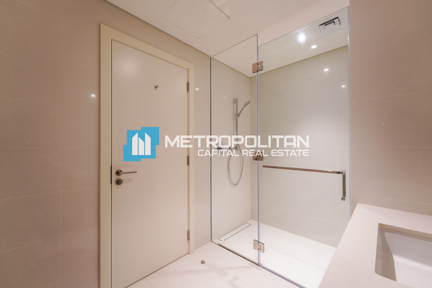 High End 3BR+Maids | Terrace | Beachfront Living