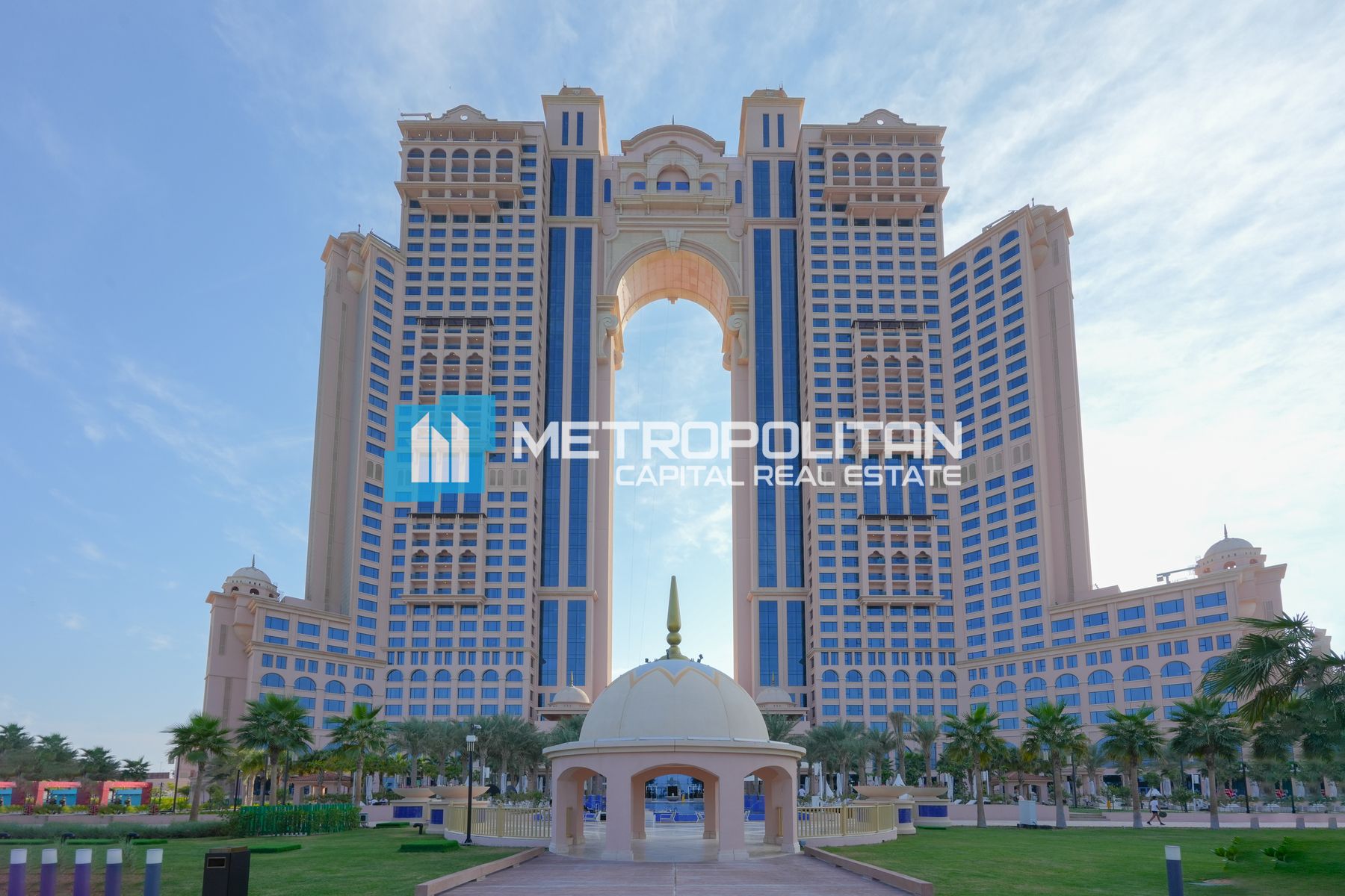 1BR Apartment for Sale in Fairmont Marina Residences, The Marina - MCS-10730