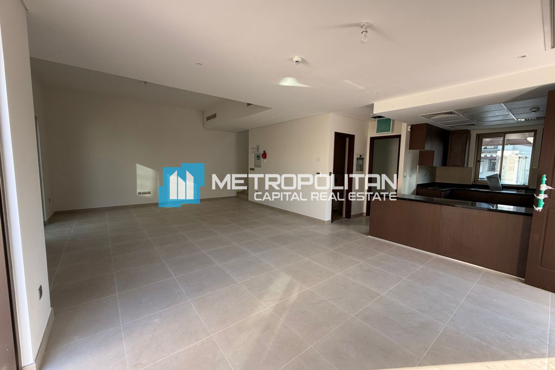 3BR Townhouse for Sale in Bloom Living, Khalifa City - MCS-10794