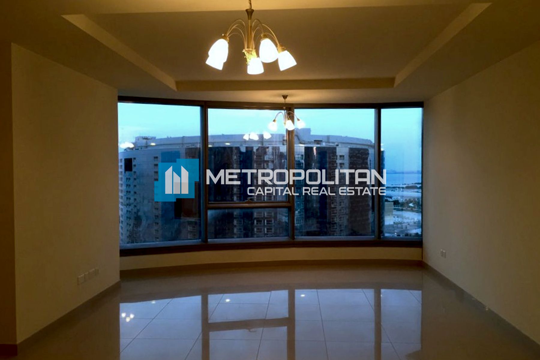 شقة للبيع في Sun Tower، Al Reem Island - MCS-11495