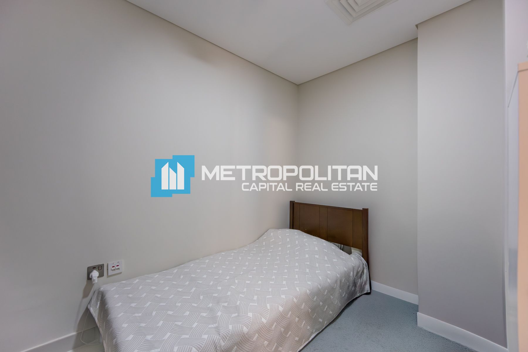 Fully Furnished 2+M | Canal View | Fully Upgraded