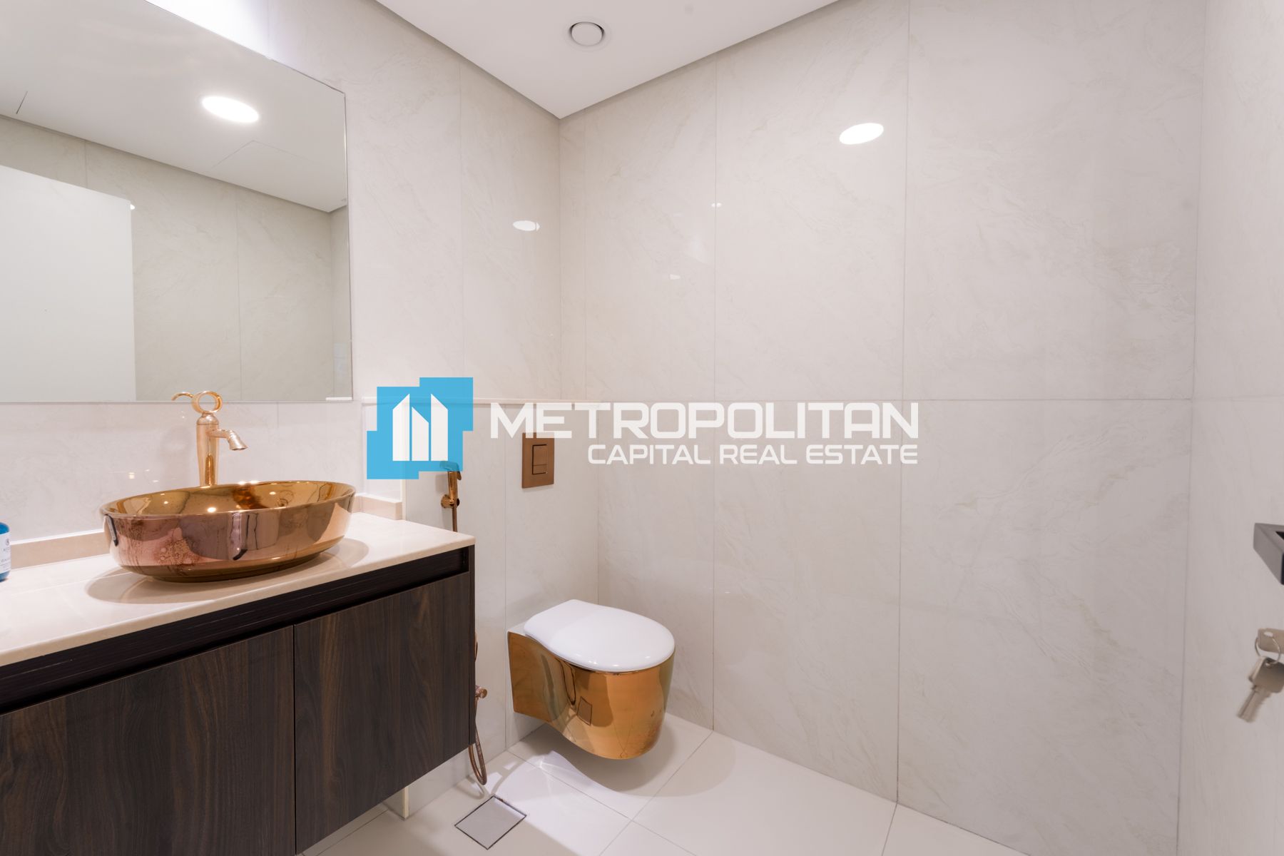 Exclusive Penthouse | Big Balcony | Fully Upgraded
