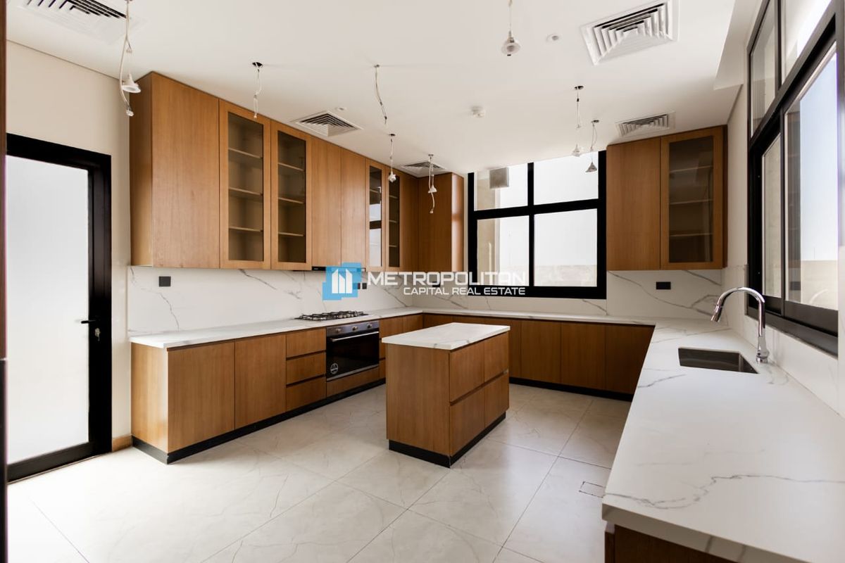 Single Row|Corner Villa|6BR+Maid|Driver+Study Room