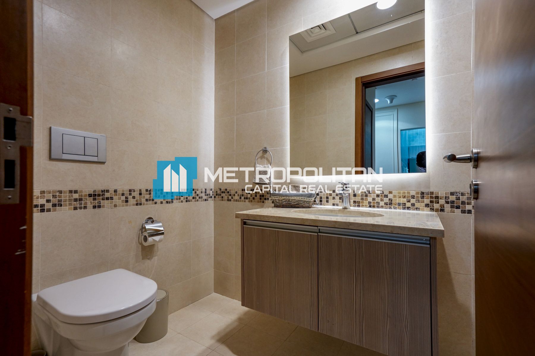 Furnished|Corner 2 Bedrooms|With Balcony|Upgraded