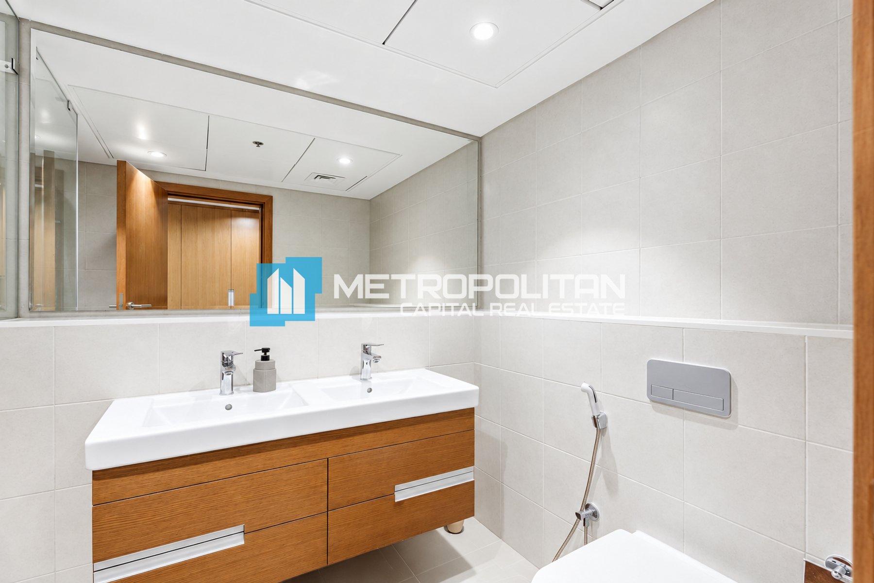Hot Deal | Urgent Sale |3BR| Full Sea View |Vacant