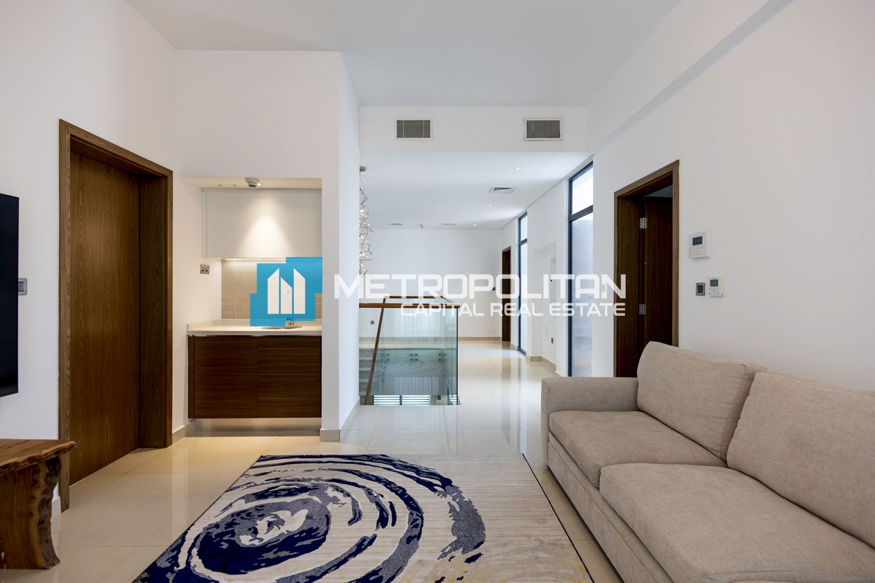 Large Garden |Double Row |End Unit |Near To Park