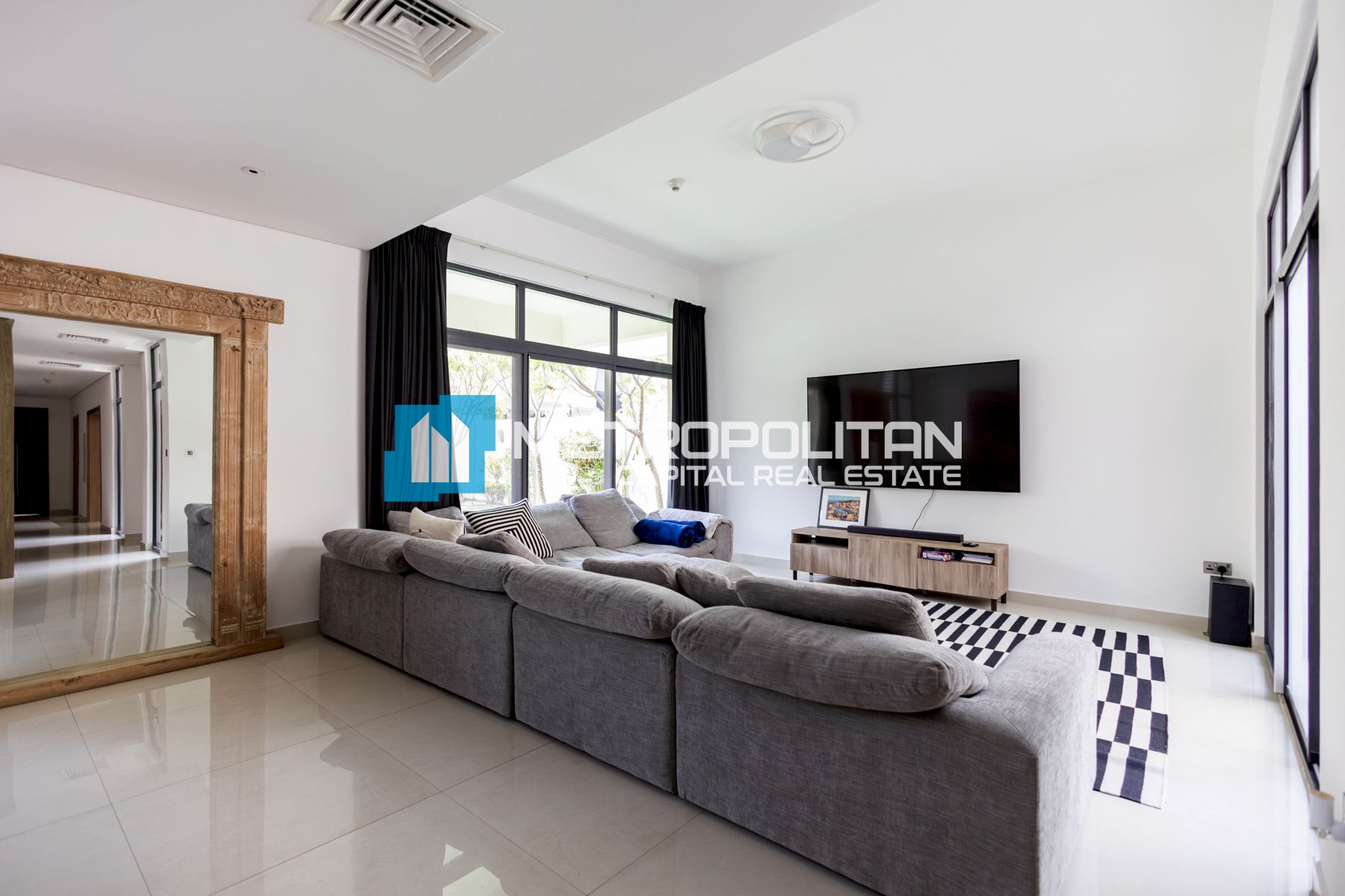 Large Garden |Double Row |End Unit |Near To Park