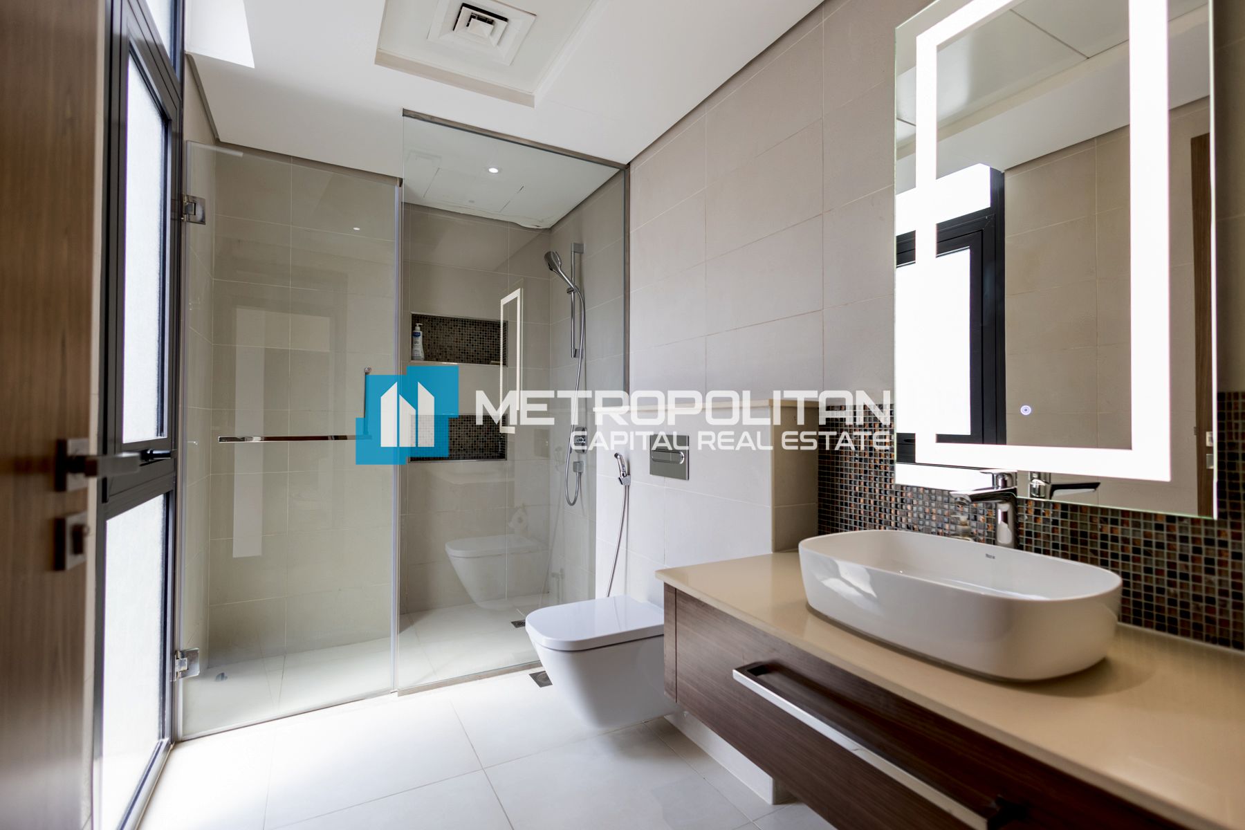 Large Garden |Double Row |End Unit |Near To Park