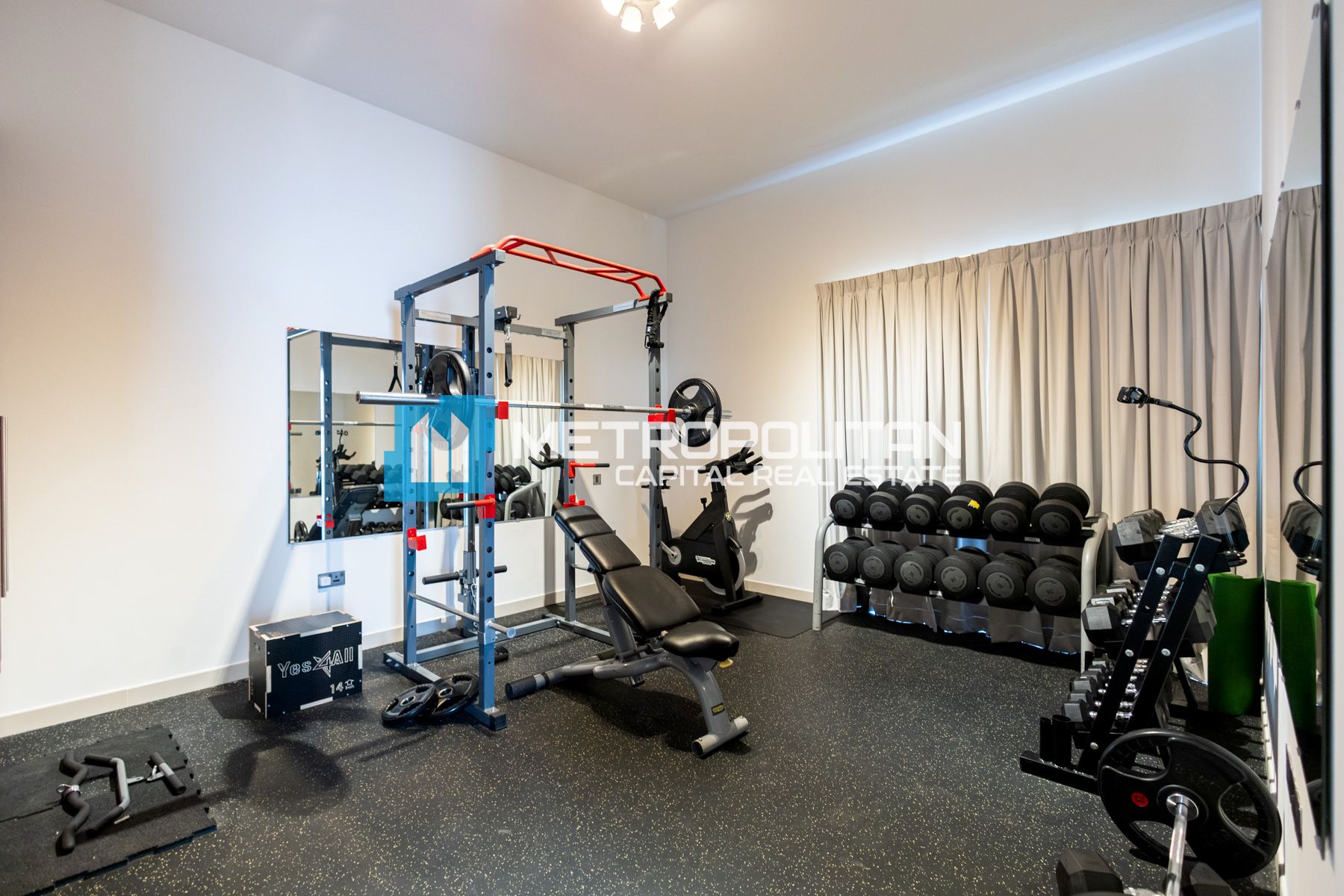 Large Garden |Double Row |End Unit |Near To Park