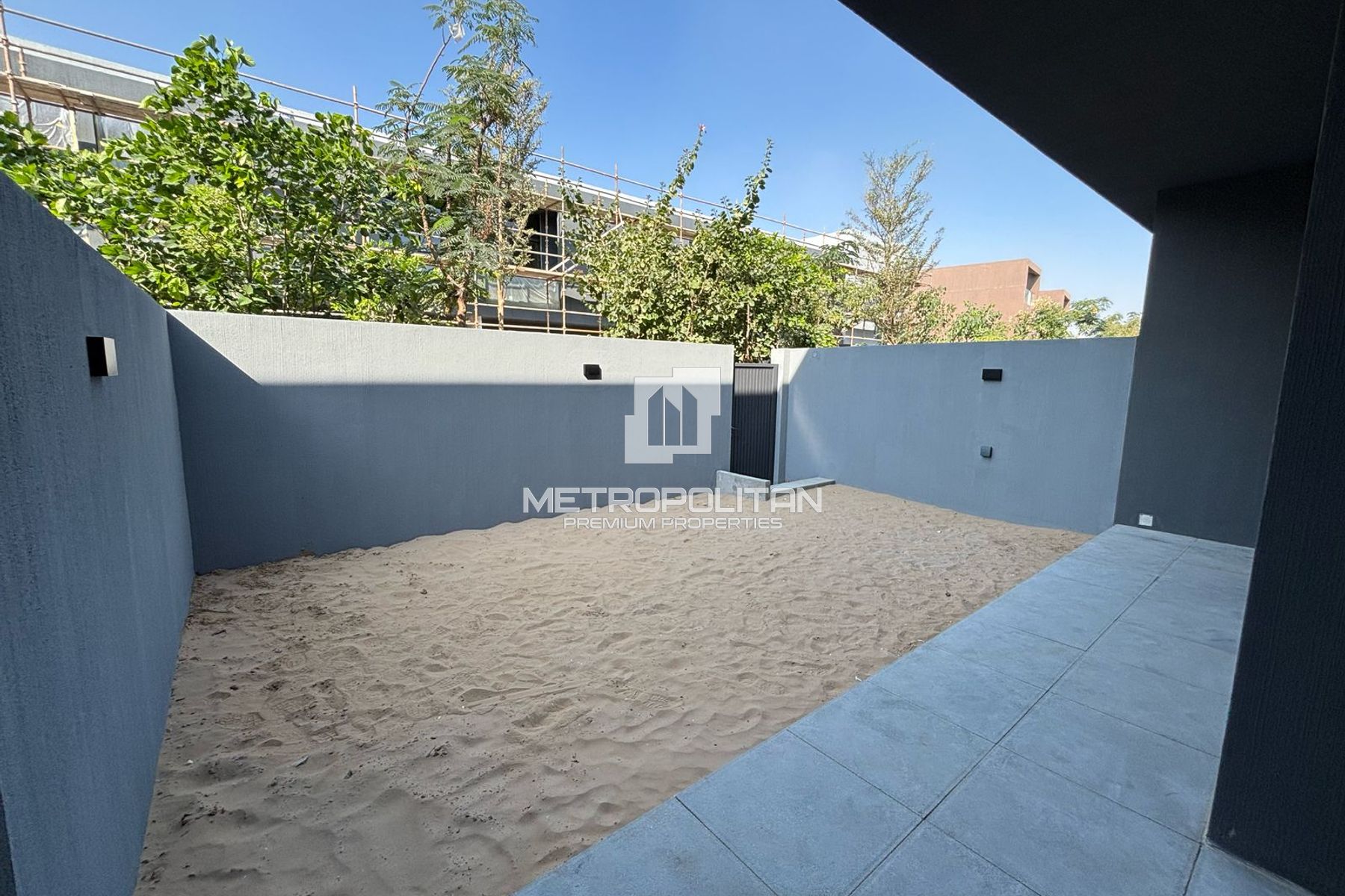 Stunning 4BR Townhouse +Maid | Smart Home | Resale