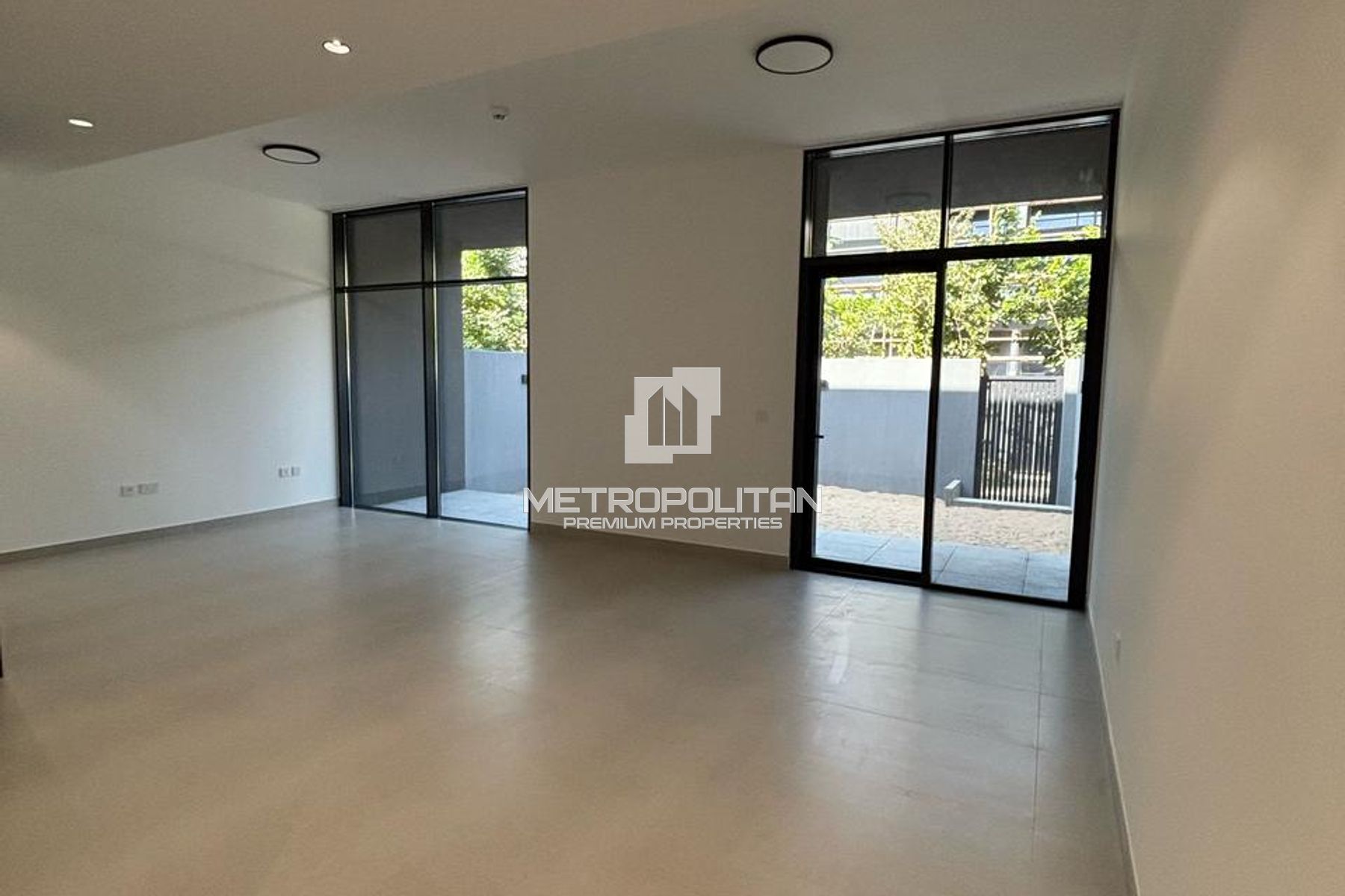 Stunning 4BR Townhouse +Maid | Smart Home | Resale