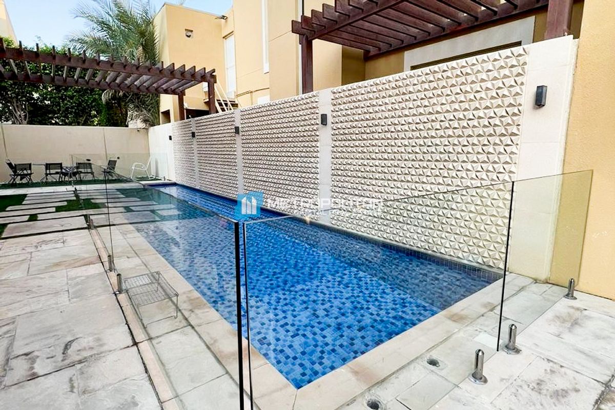 4BR Villa for Sale in Hemaim Community, Al Raha Gardens - MCS-37833