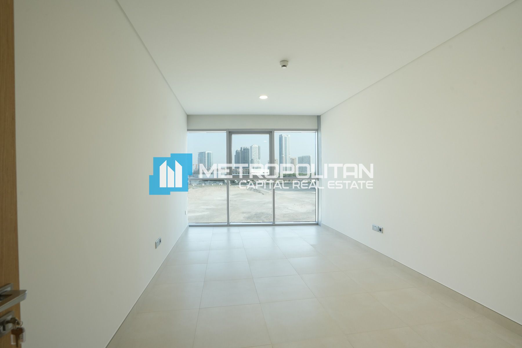 Unique Layout | Ready To Move 3BR | Corner Unit