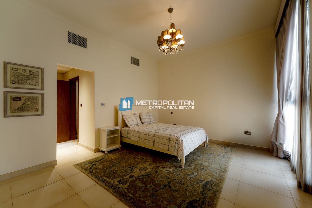 Corner Unit | 5BR with Maid | Fully Upgraded Villa