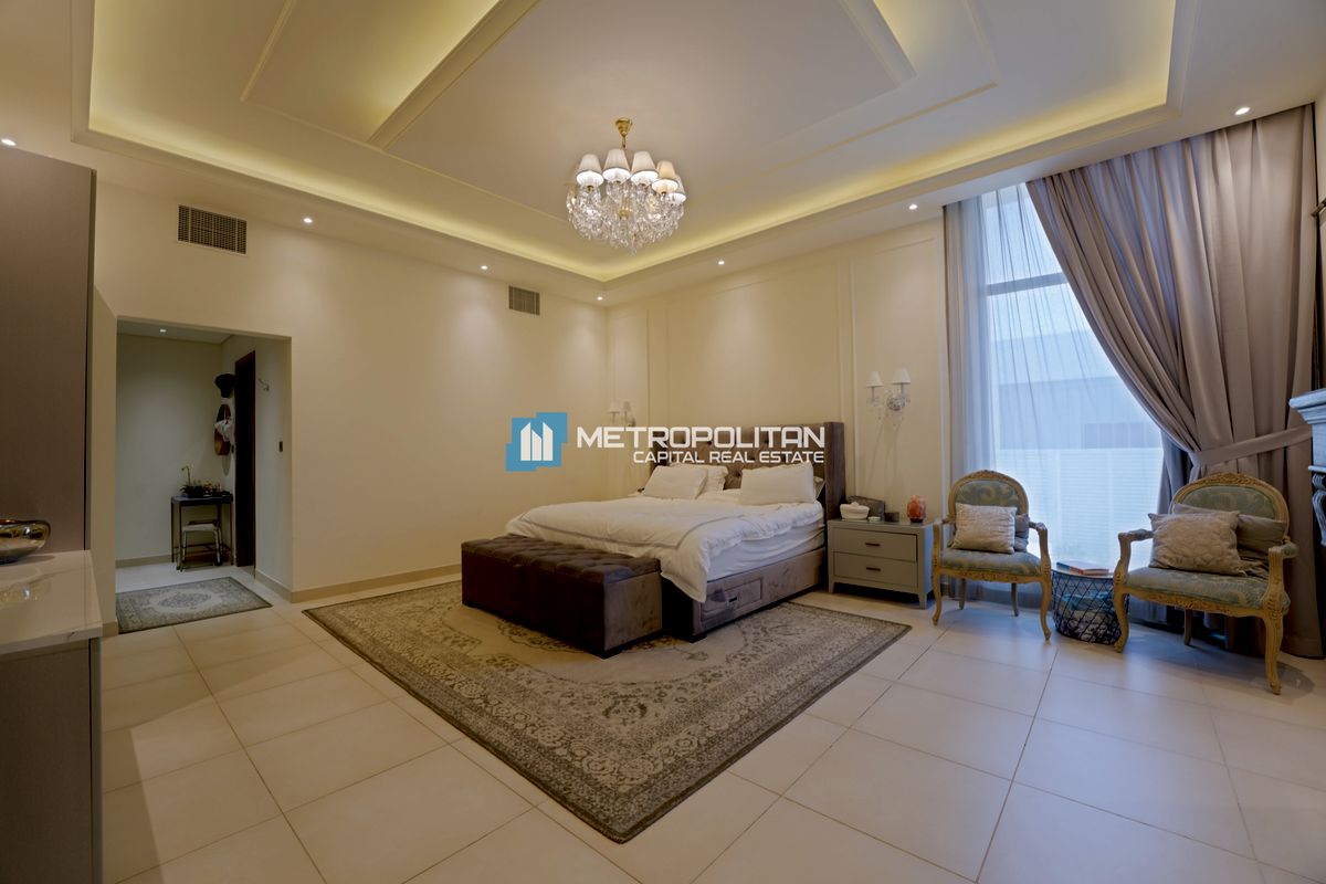 Corner Unit | 5BR with Maid | Fully Upgraded Villa
