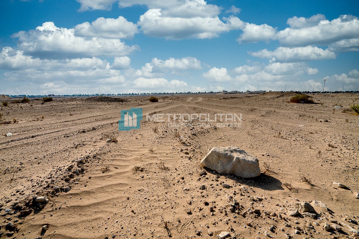 Canal View | Single Row Plot | Huge Investment