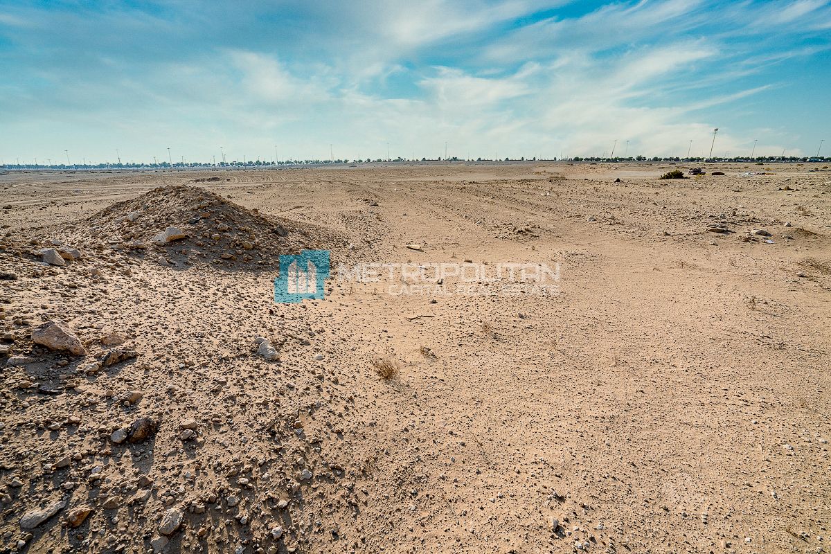 Canal View | Single Row Plot | Huge Investment