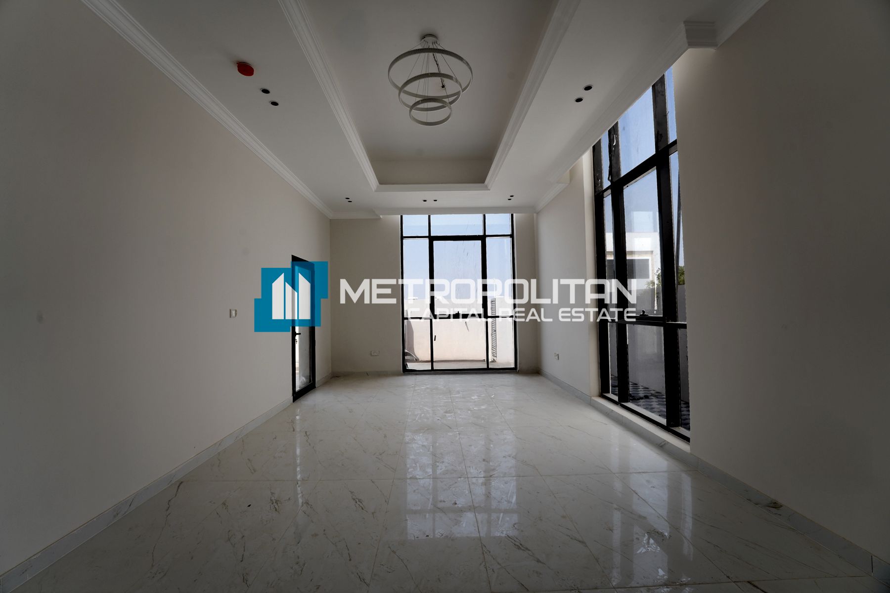 5BR Villa for Sale in Al Reeman 2, Al Shamkha - MCS-38627