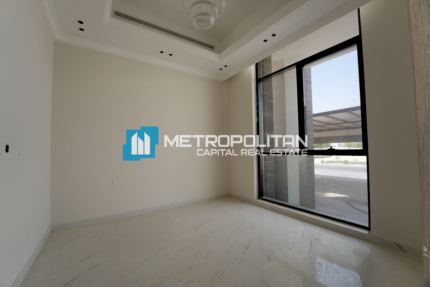 Single Row | 5BR+Maids | Vacant | Great Amenities