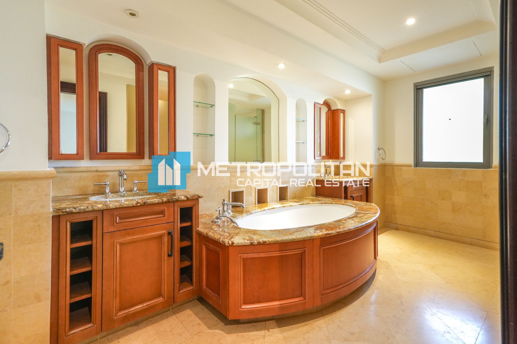 Corner 4BR+Maids | Massive Plot | Vacant