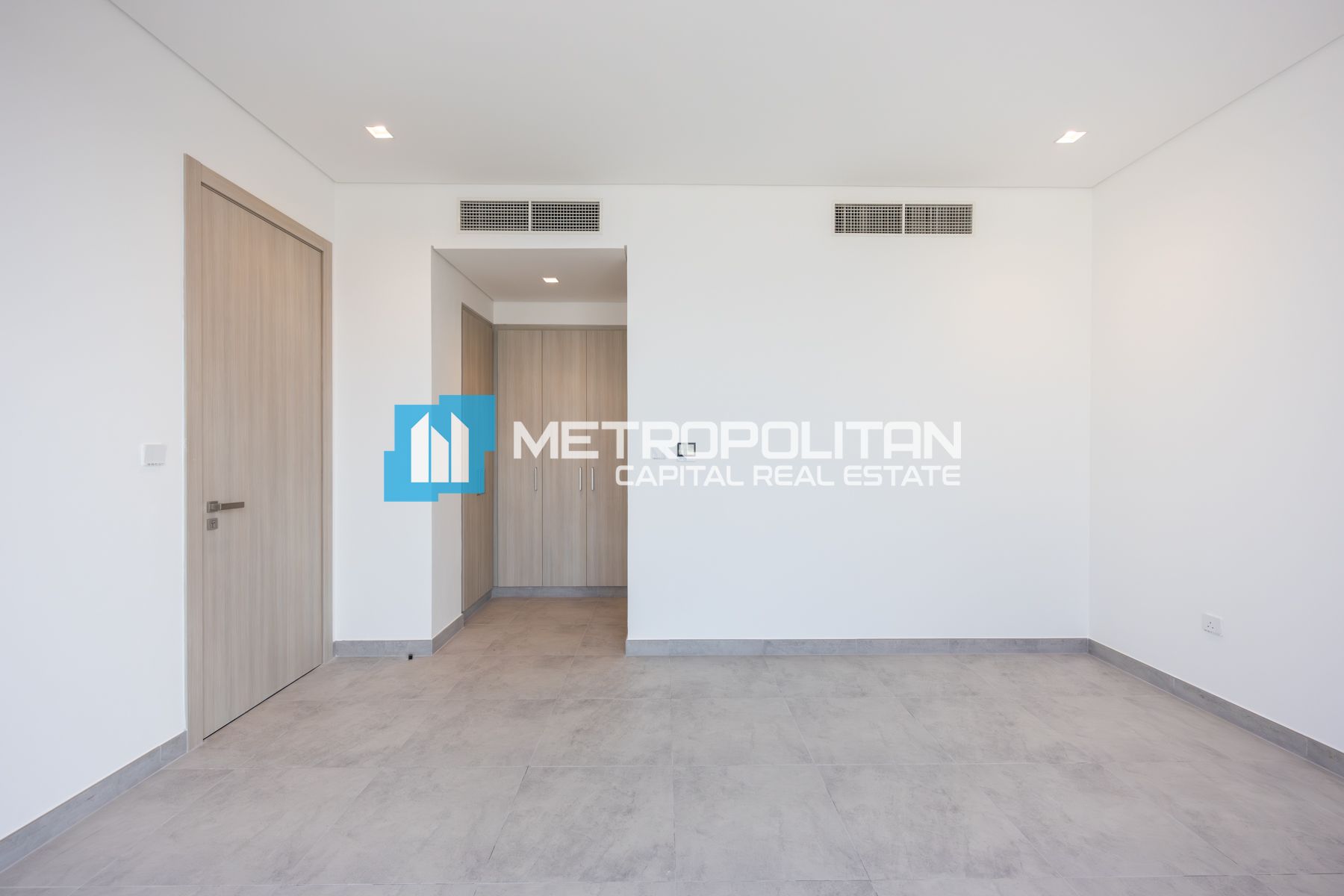 Ready To Move | Single Row Corner | Private Pool