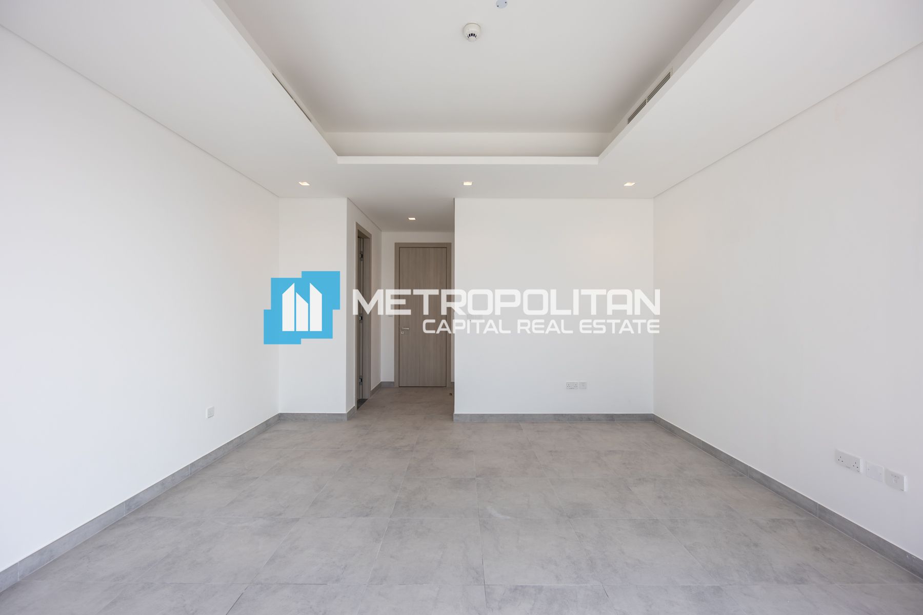 Ready To Move | Single Row Corner | Private Pool
