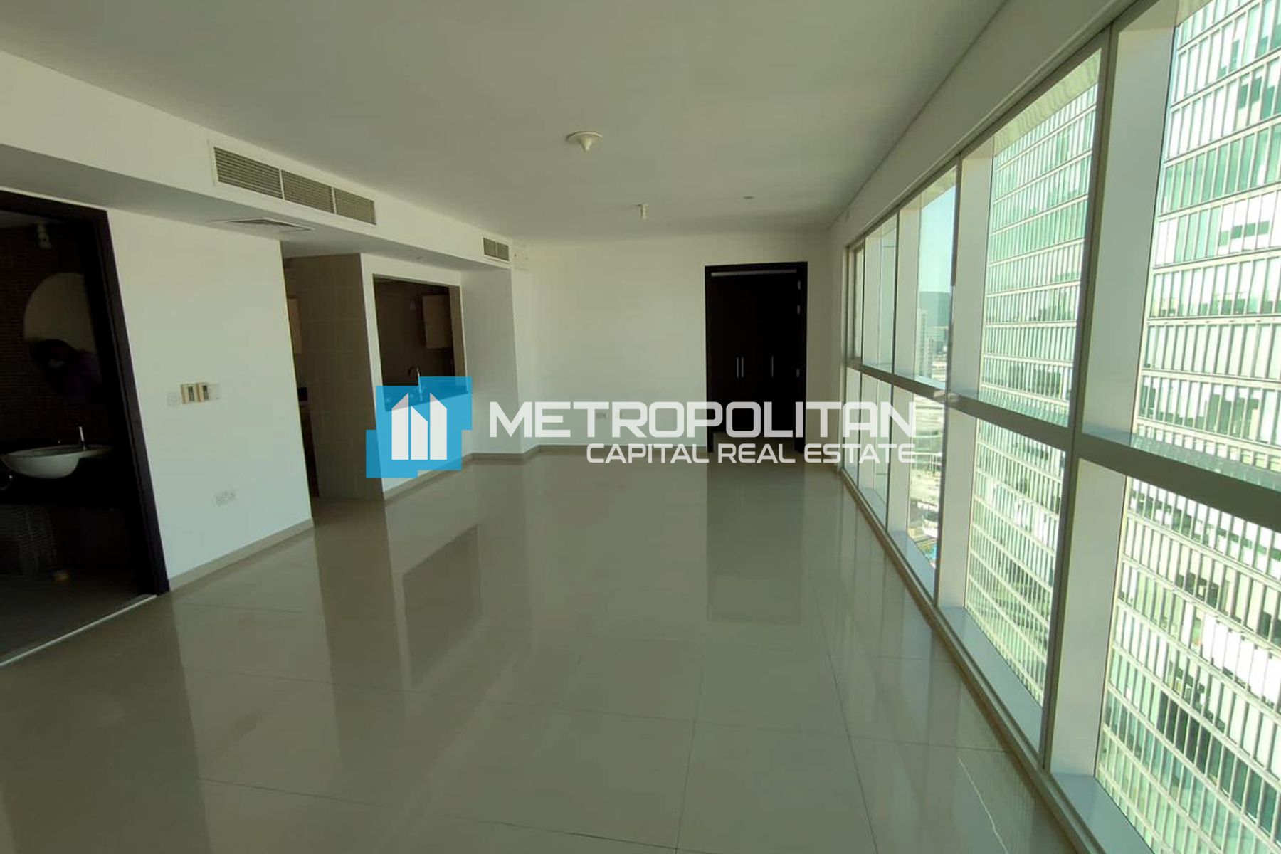 Modern 1BR Unit| Marina and Pool View| High Floor
