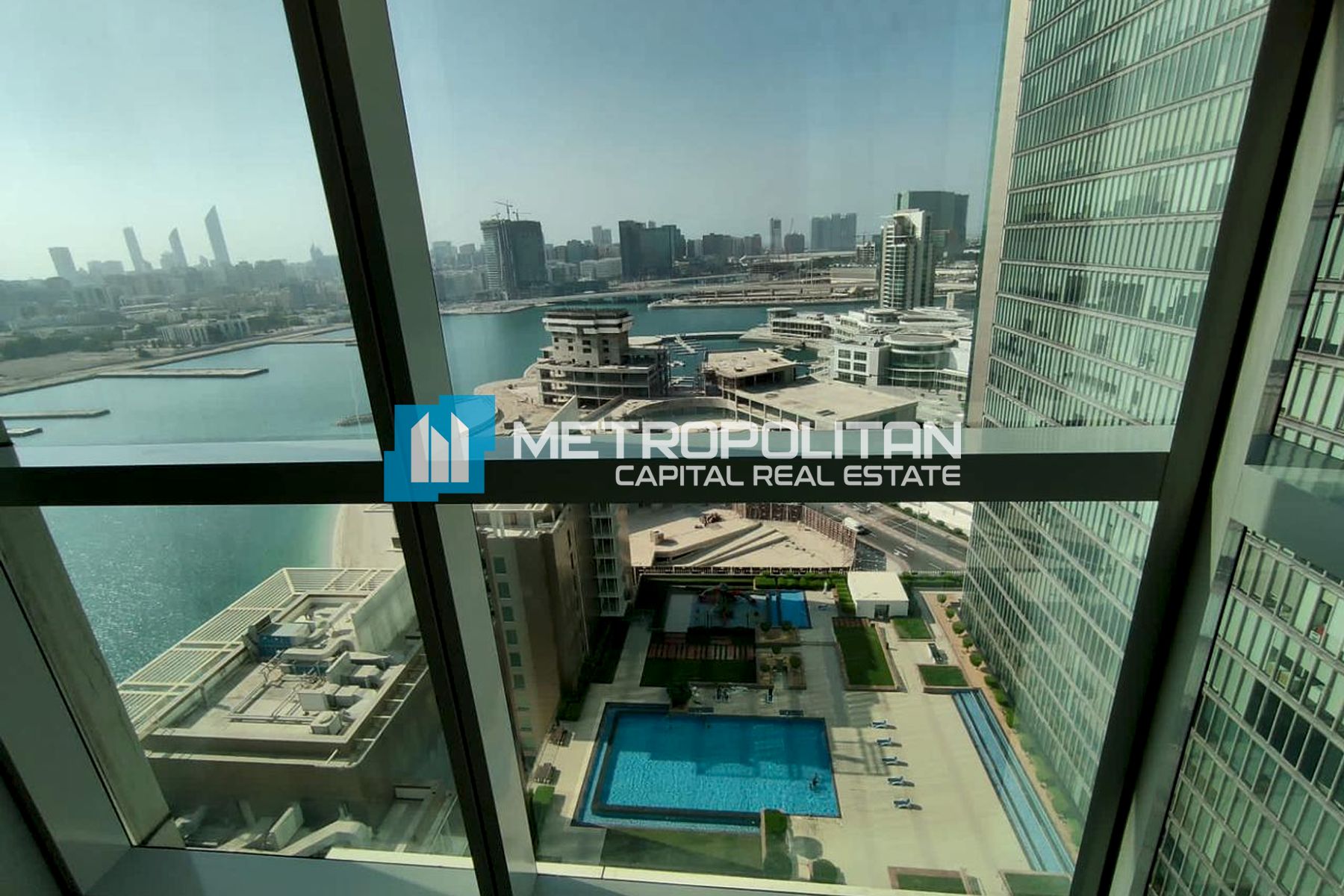 Modern 1BR Unit| Marina and Pool View| High Floor