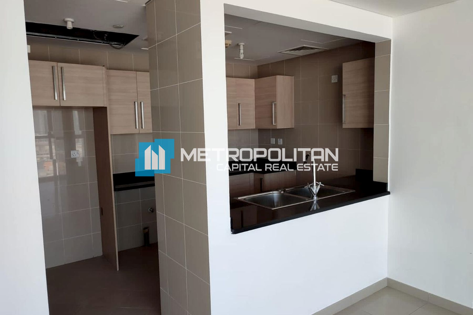 Modern 1BR Unit| Marina and Pool View| High Floor