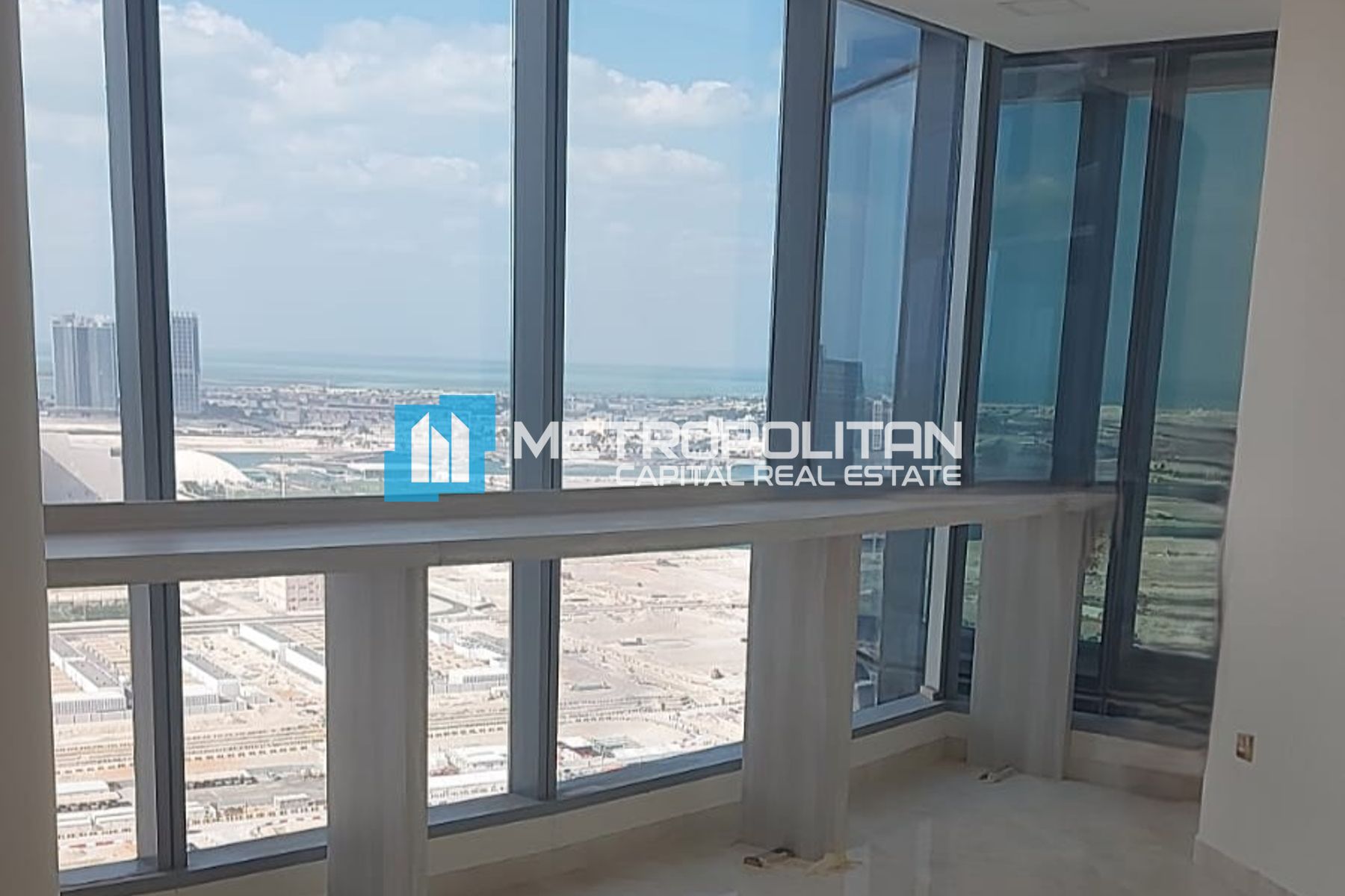 10 Fitted Offices |Vacant |Huge Layout |Canal View