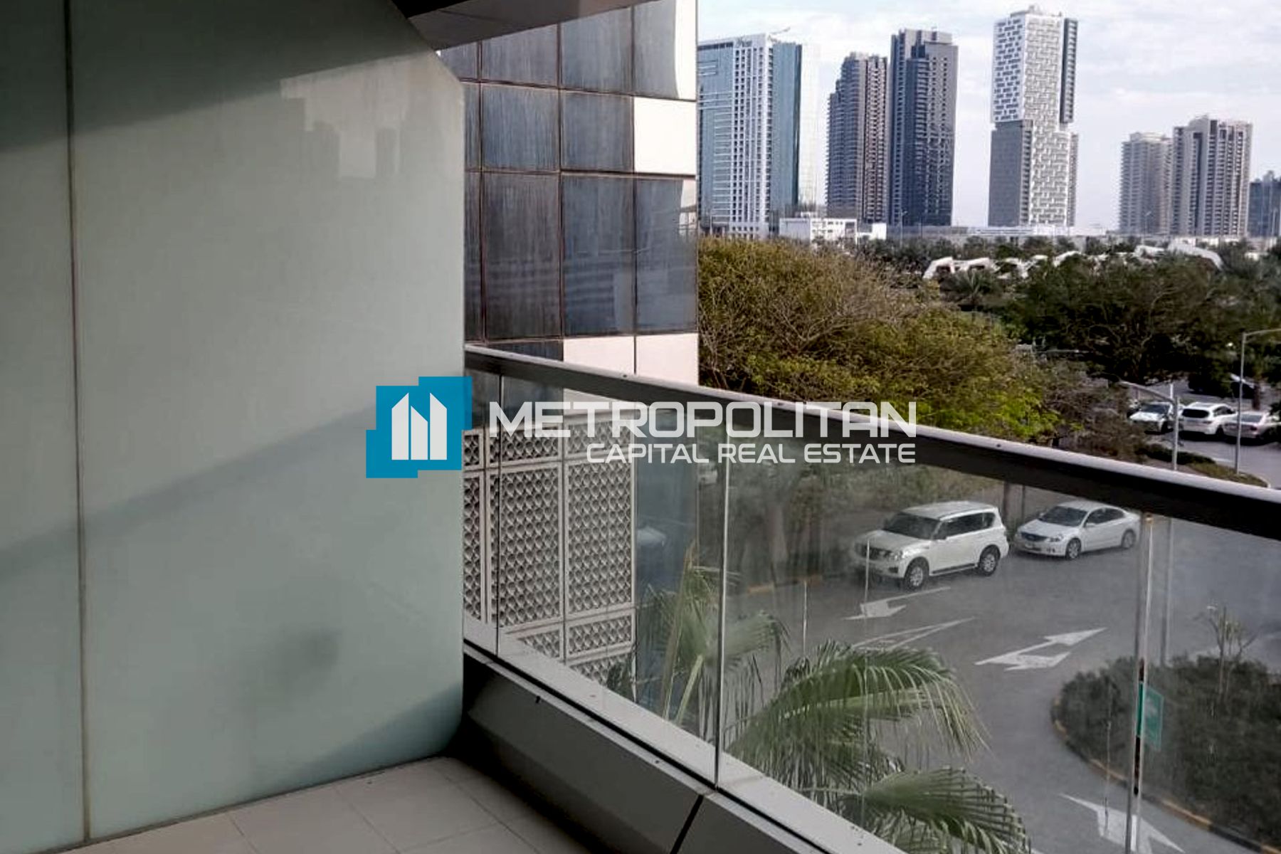 3BR Townhouse for Sale in The Gate Tower 1, Al Reem Island - MCS-40065