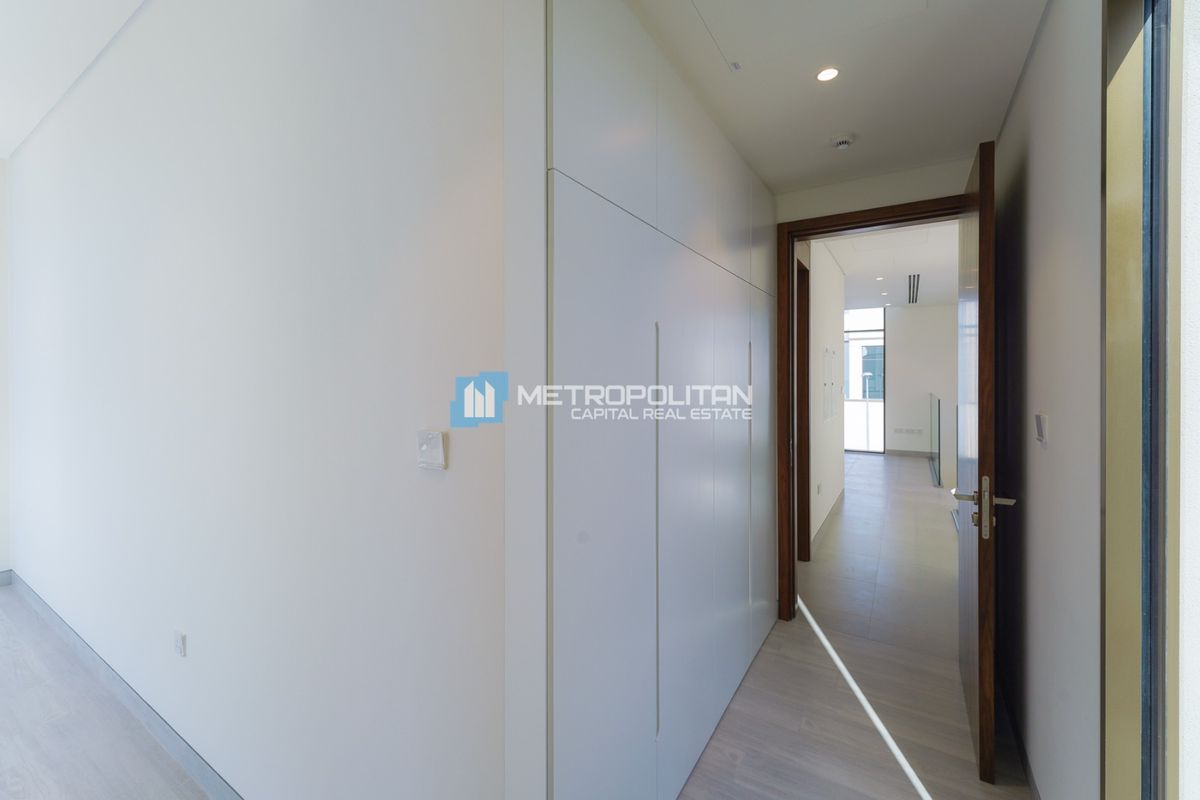 JUBAIL ISLAND | 3BR T.H | SQUARE | CORNER UNIT