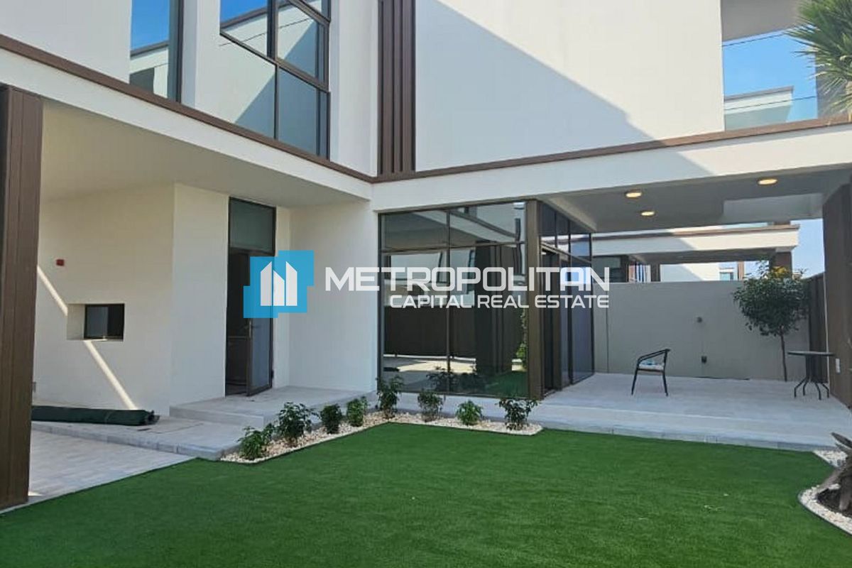 JUBAIL ISLAND | 3BR T.H | SQUARE | CORNER UNIT